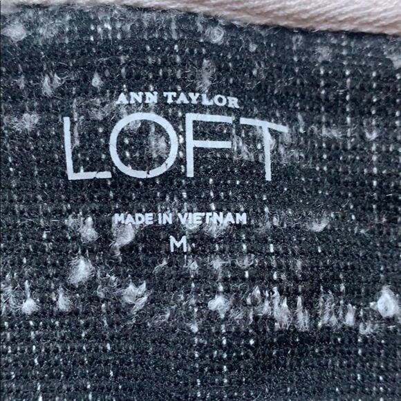 LOFT sweater size medium - Picture 7 of 9